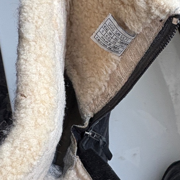 UGG Black Leather Boots with Cream Shearling - Picture 8 of 9